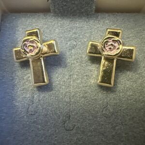 Vintage Avon Floral Gold Tone Pierced‎ Earrings In Box